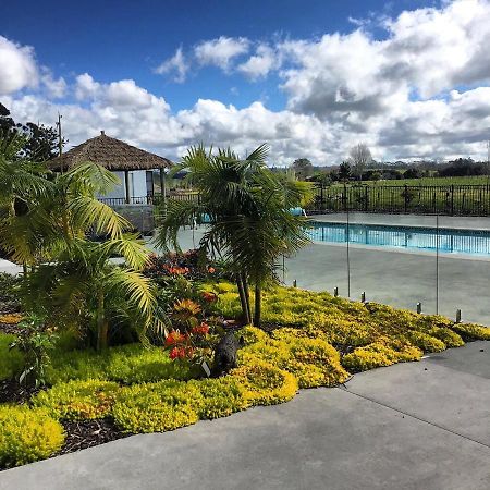 Te Whare Ma Bed & Breakfast Kerikeri Bagian luar foto