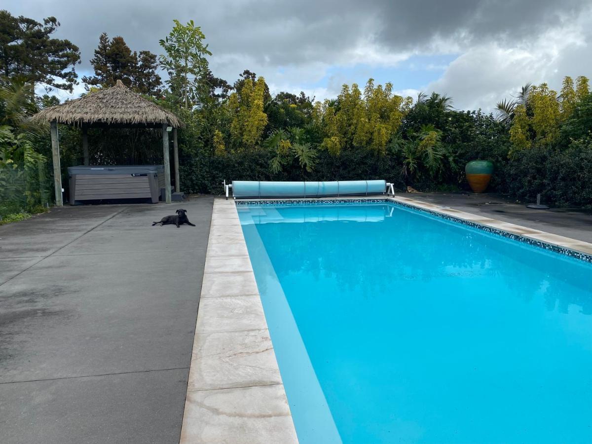 Te Whare Ma Bed & Breakfast Kerikeri Bagian luar foto